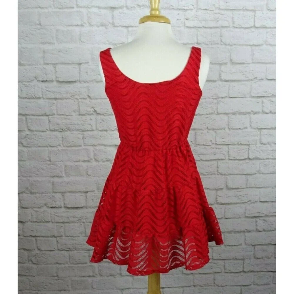 💰3/$25 City Triangles Flounce Dress Fit & Flare Lace Red Juniors S - Picture 4 of 12